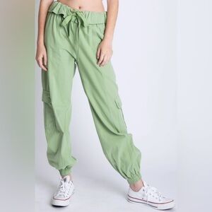 A257. Ruffled Waistband Cargo Jogger Balloon Pants